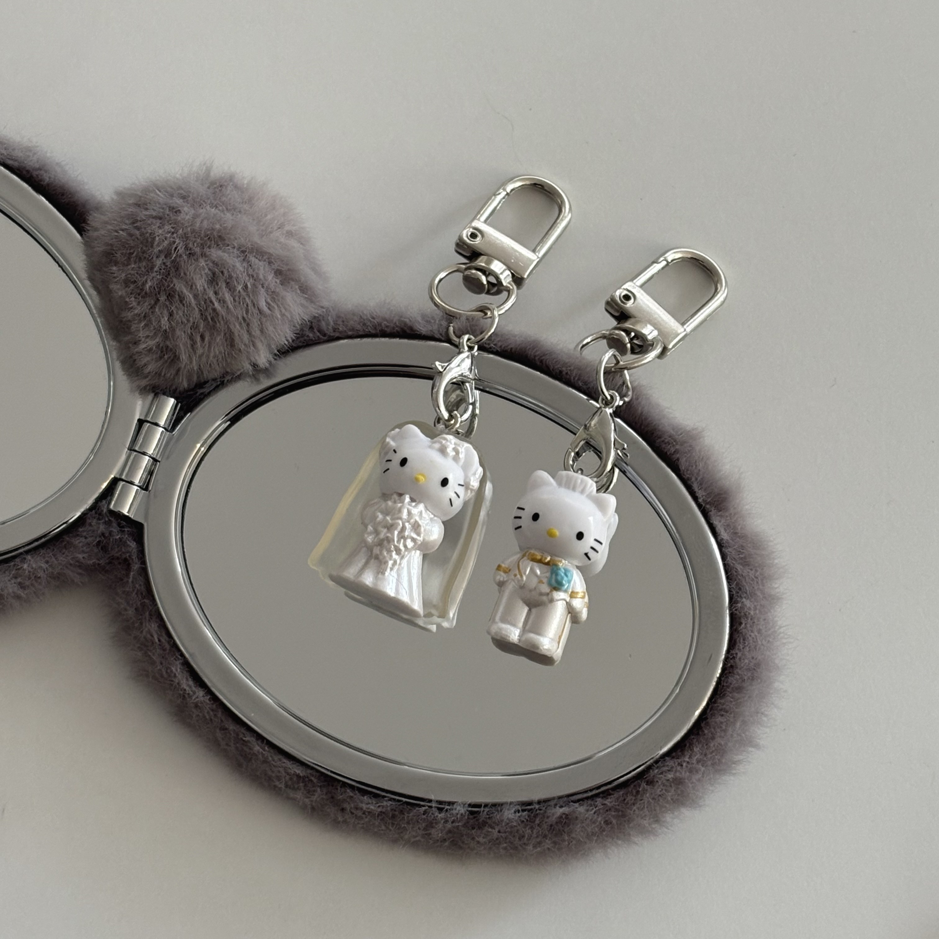 베일 웨딩 키티 피규어 키링 드레스키티 턱시도 키티 17,900원