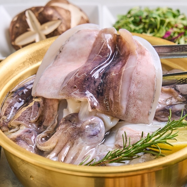 국산 손질 군산 갑오징어(9~12미), 3개, 500g 29,900원