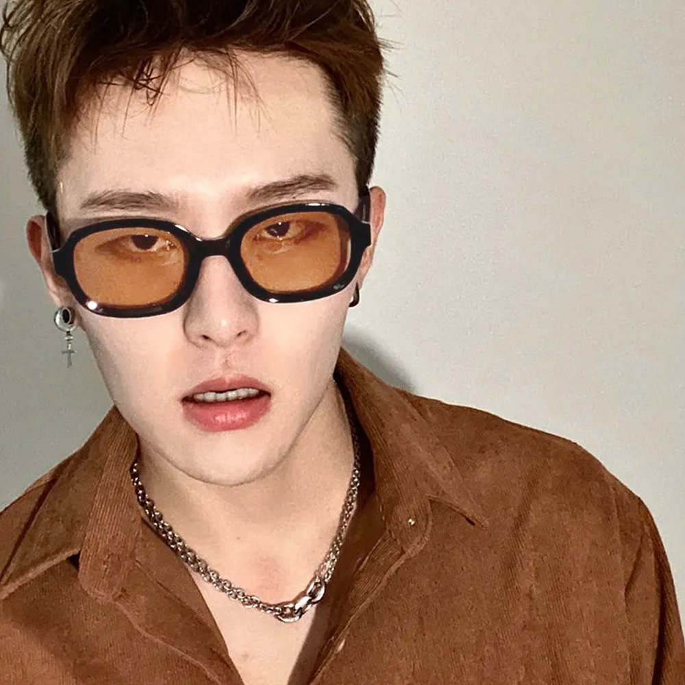 UV 차단 굵은 뿔테 틴트 패션 선글라스 12,900원