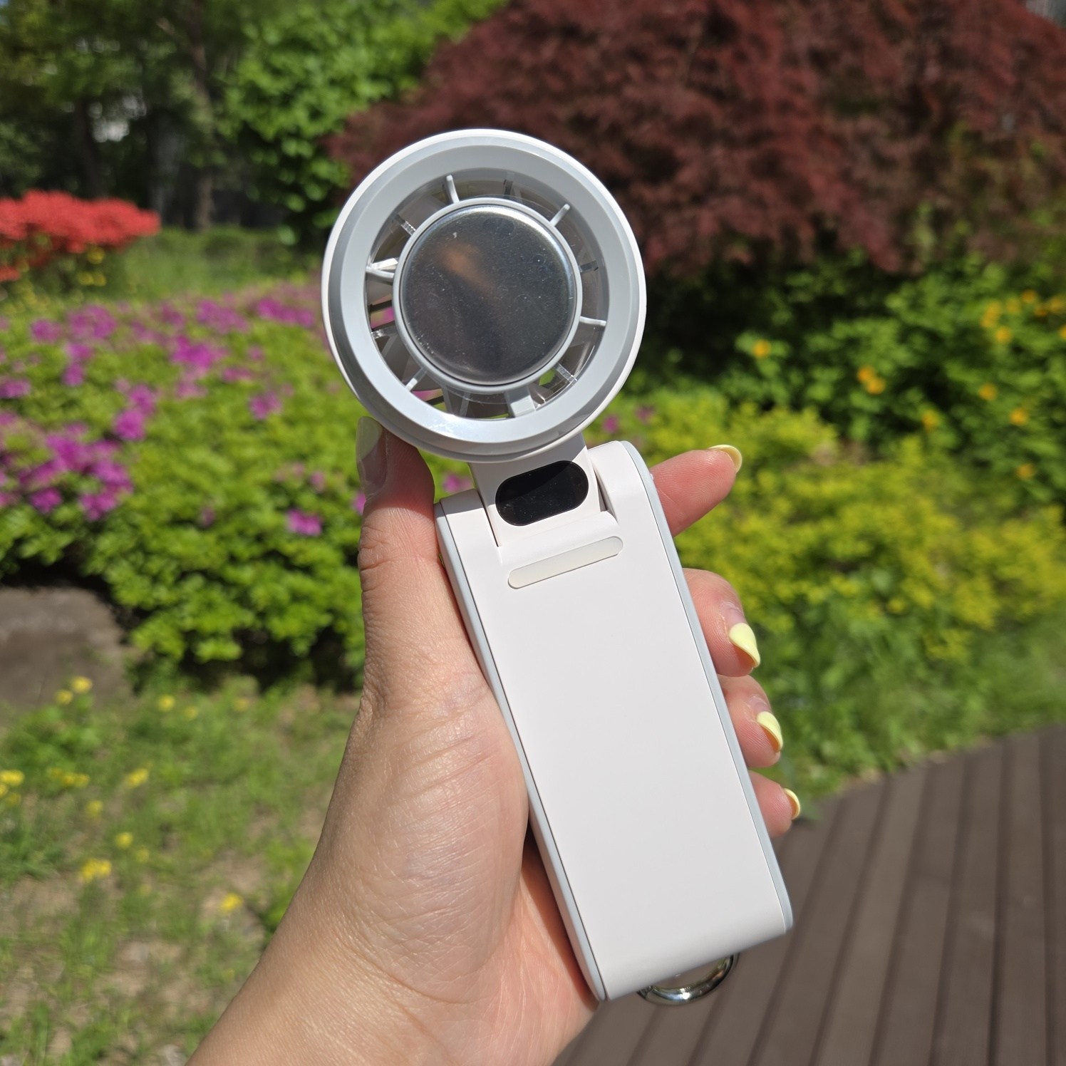 하이라라 100단 급속 냉각 휴대용 선풍기 손선풍기 손풍기 키링 핸디 무선형 에어컨 15,000원