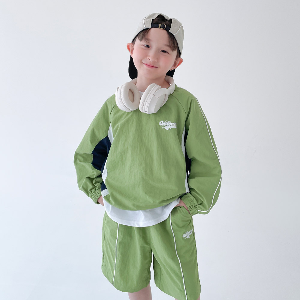 베리클로젯 주니어 남아용 오디너리 브이넥 상하의 세트 49,800원