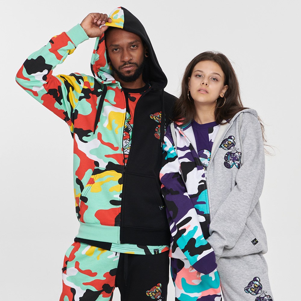 무니크영 H1166 - 남녀공용 빅사이즈 프린트 자수 오버핏 하프 앤 하프 패턴 후드티 41,900원