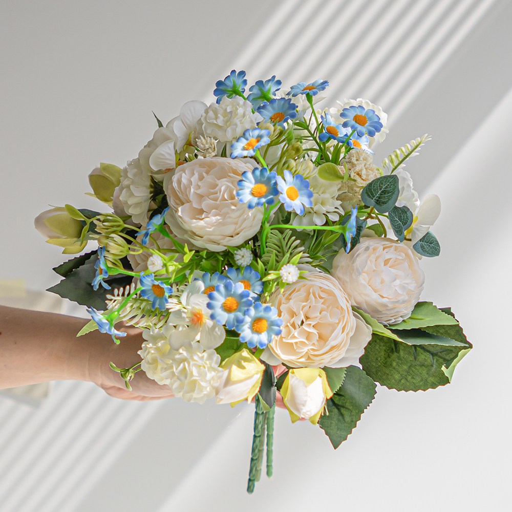 화예원 성묘 조화 꽃다발 생화같은 데이지 카네이션 산소 꽃 납골당 미니 꽃다발 12,800원