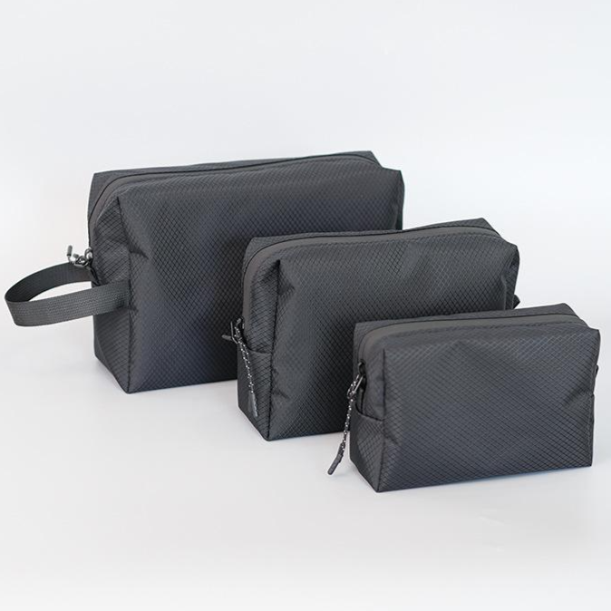 PDG 시그니처 화장품 파우치 13,400원