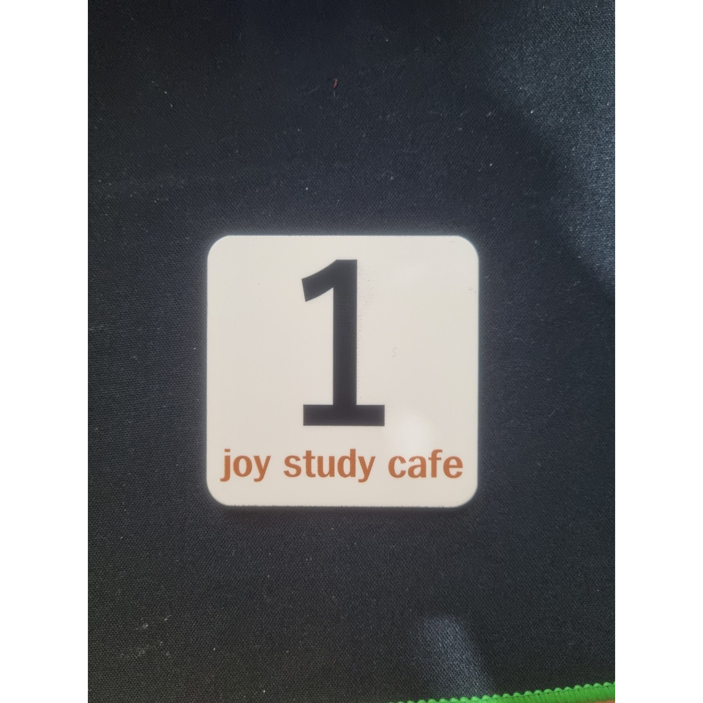 공장번호판, 포맥스인쇄, 번호표, 출력인쇄, 숫자판, 숫자표, 번호대기표, 식당대기표, 카페, 카페대기표, 포맥스메뉴판, 리뷰이벤트, 리뷰, 배달, 검정 1,000원