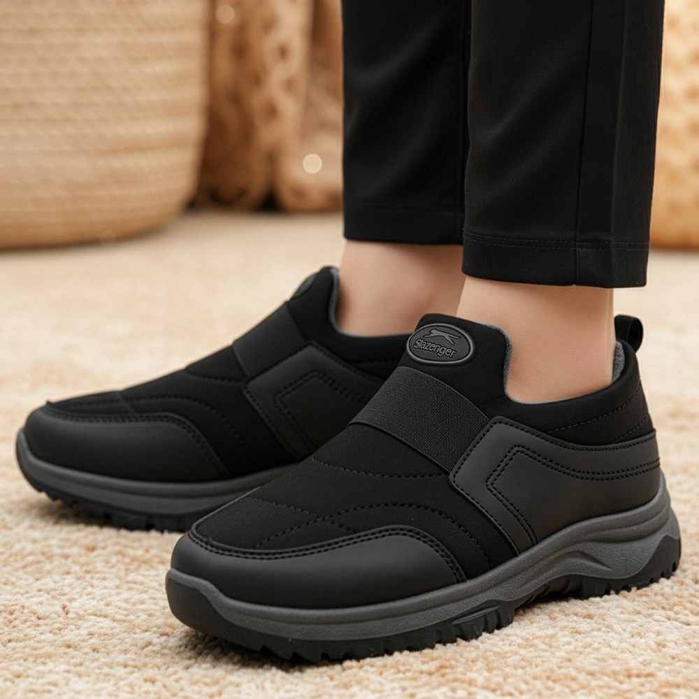 SSOOSS 겨울 운동화 남성 방한화 털신발 털운동화 패딩 슬립온 방한 신발 G1W87DS 24,800원