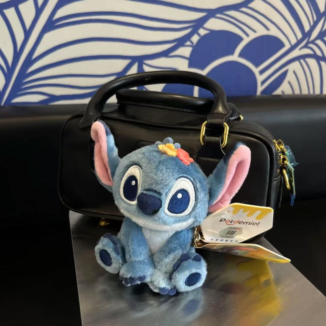 크로스 보더 디즈니 봉제인형 스티치 뽀글이 백팩 걸이 열쇠고리 15,800원
