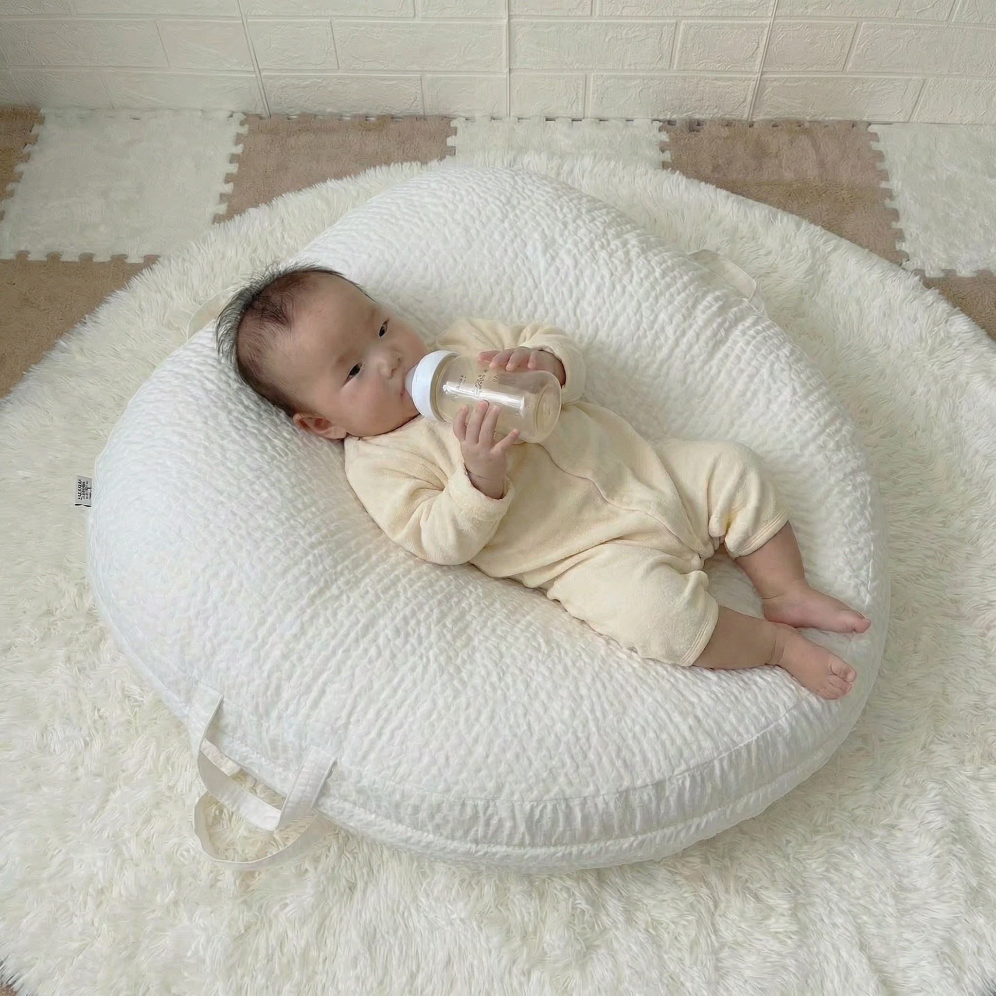 보보베베 역류방지쿠션 커버분리형 니플 입체형 화이트 69,000원