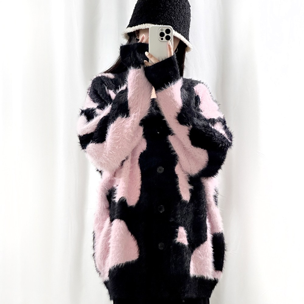 스타일베이직 Pink fur Cardigan 여성 루즈핏 니트퍼 가디건 59,800원