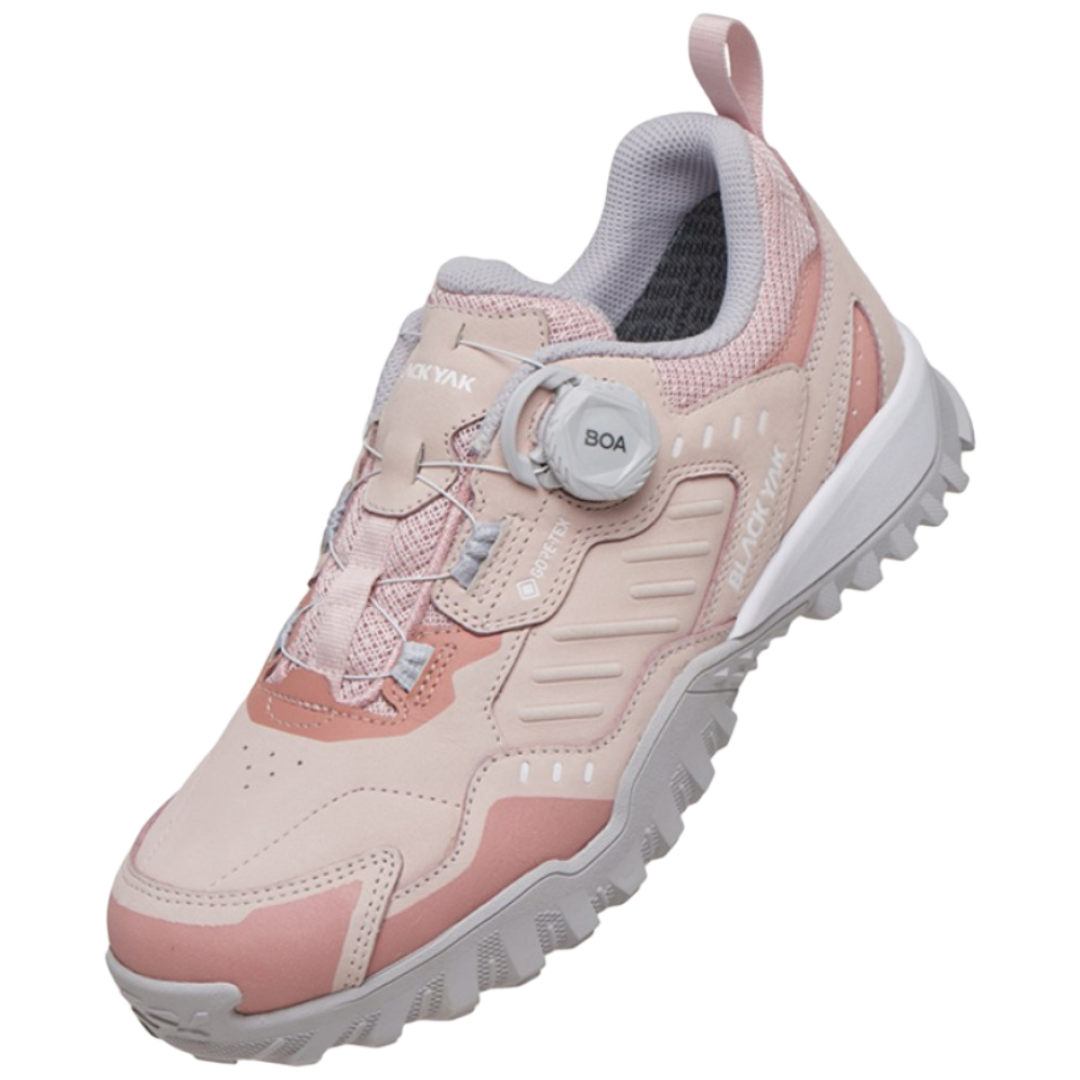 블랙야크 요크셔더퍼스트DGTX 여성 고어텍스 보아다이얼 와이드핏 트레킹화 188,300원