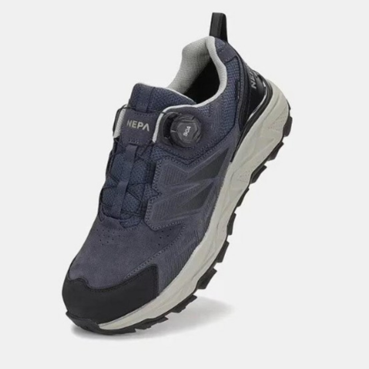 [백화점발송] 네파 남여공용 트레킹화 캠핑 등산 산책 발이 편한 고어텍스 보아 다이얼 운동화 199,000원