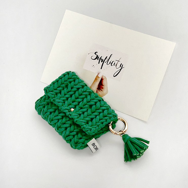 한땀 한땀 핸드메이드 손뜨개 헤링본 카드지갑 키링 15,900원