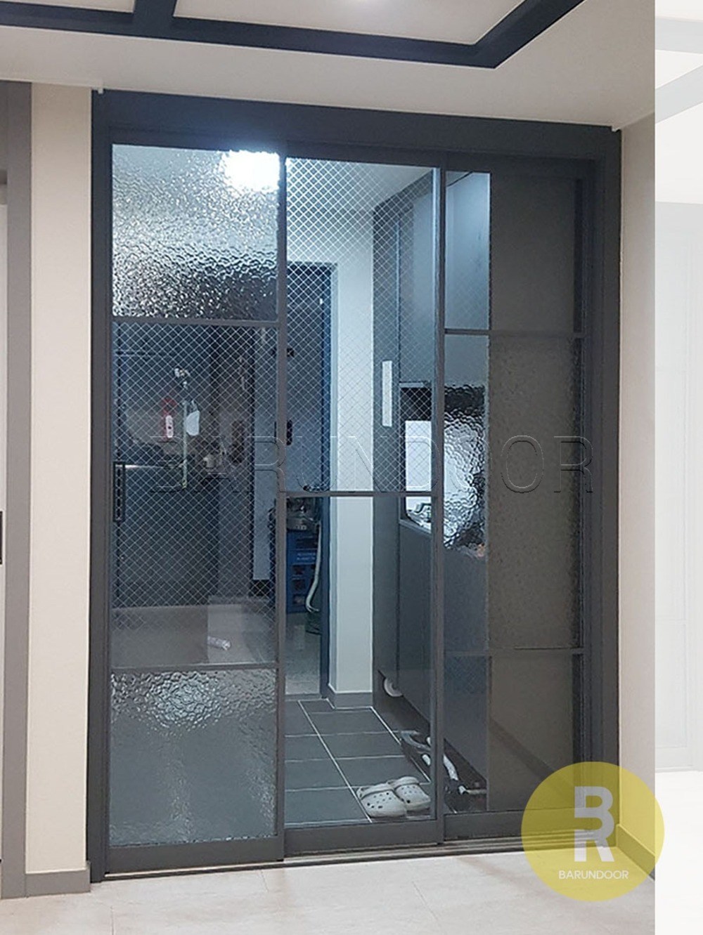 68번 초슬림3연동중문 유리분할형 진그레이 투명+아쿠아+투명망입(부식)강화유리 // 현관중문,시공비포함,소음차단,반려견안전,맞춤제작,아파트빌라중문 819,000원