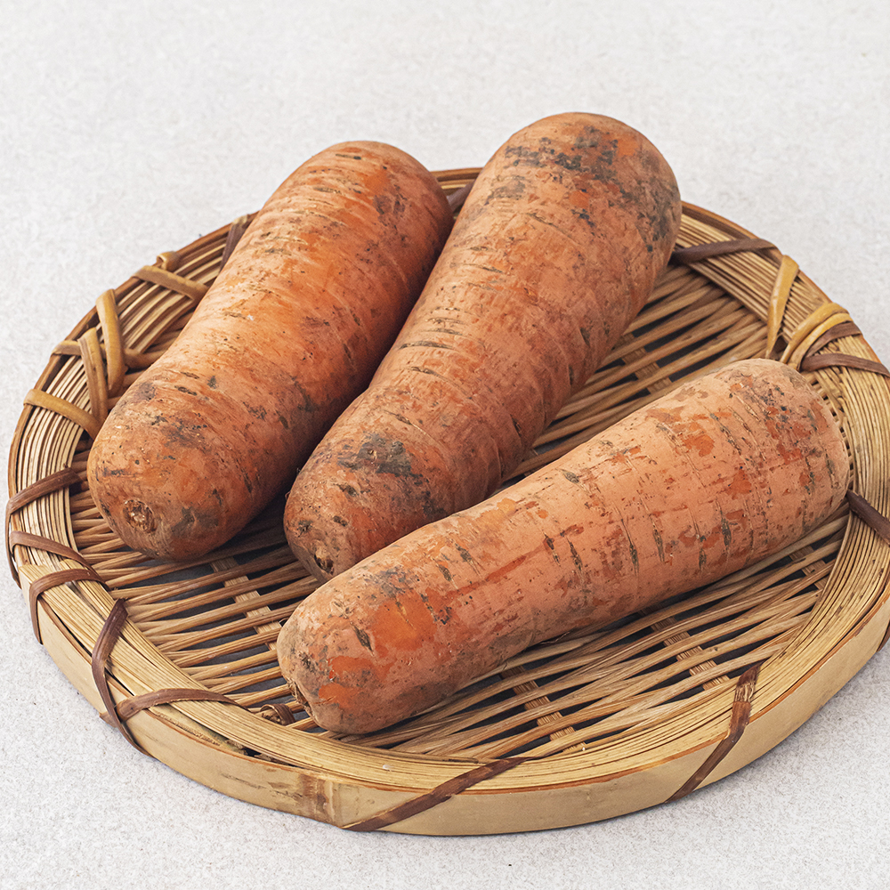 국내산 친환경 흙당근 2,550원