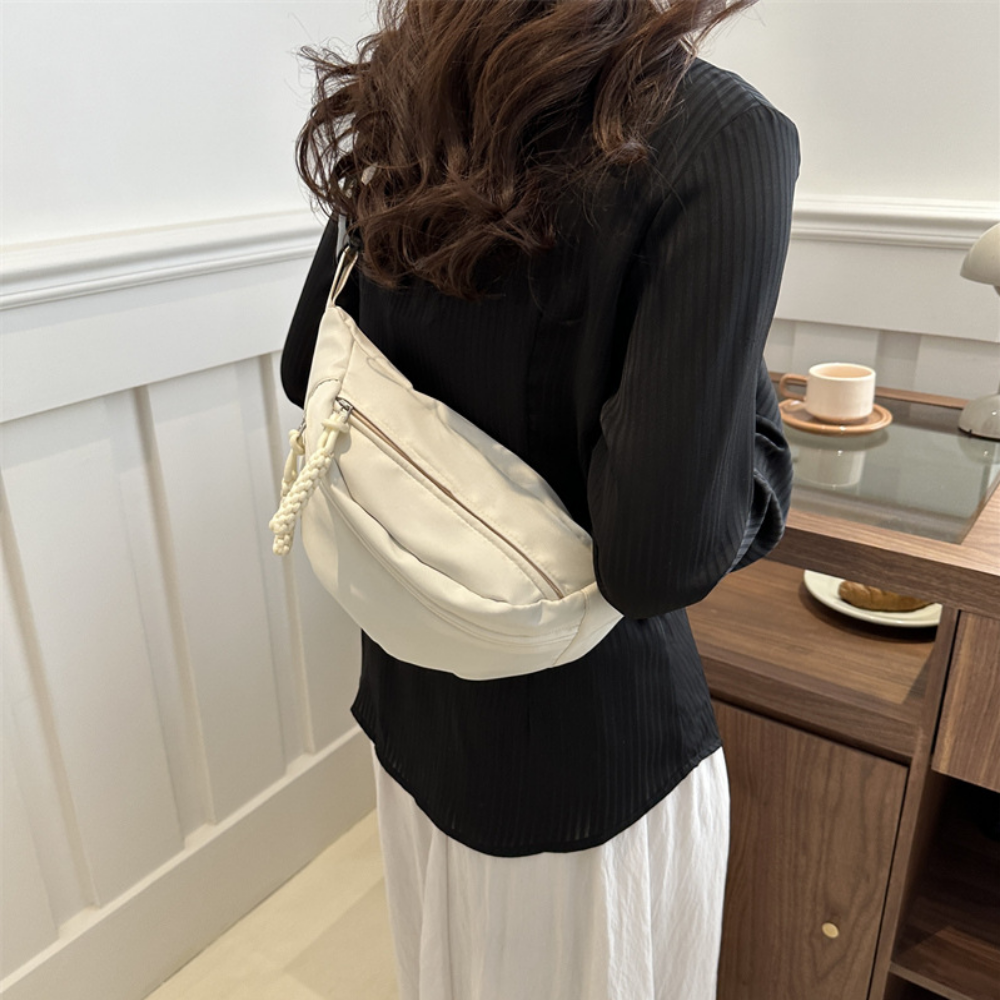 로엔드 심플 슬링백 힙색 6,900원