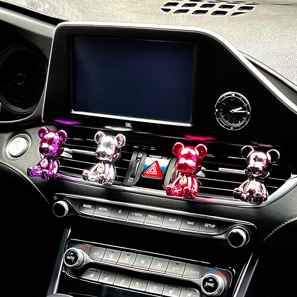 메탈크롬 차량용 방향제 차방향제 고급 명품 자동차 디퓨져 동물 곰 새차 선물 소비르 18,800원