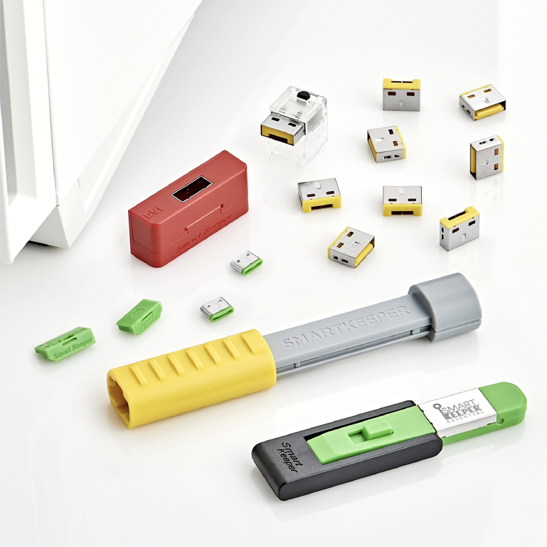 스마트키퍼 PC포트 보안팩1 패키지(USB포트락+DVI포트락+랜케이블락2+USB-C포트락+HDMI포트락+Display포트락+락키) PCP1 34,100원