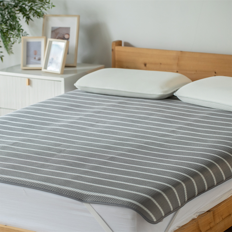 아이닉스 3D 에어매쉬 바람솔솔 패드 36,390원