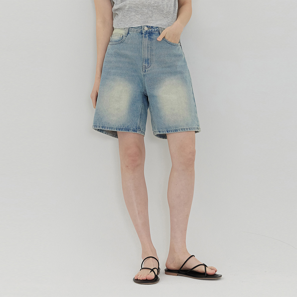 클로니아 우먼 와이드 버뮤다 4.5부 청반바지 (연청) EU5W02 29,800원