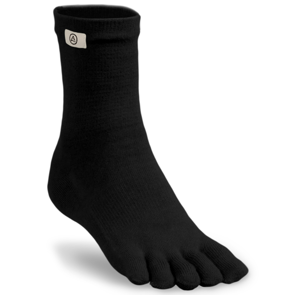 인진지 러너 세미크루 블랙 쿨맥스 러닝 중목 발가락 양말 14,900원