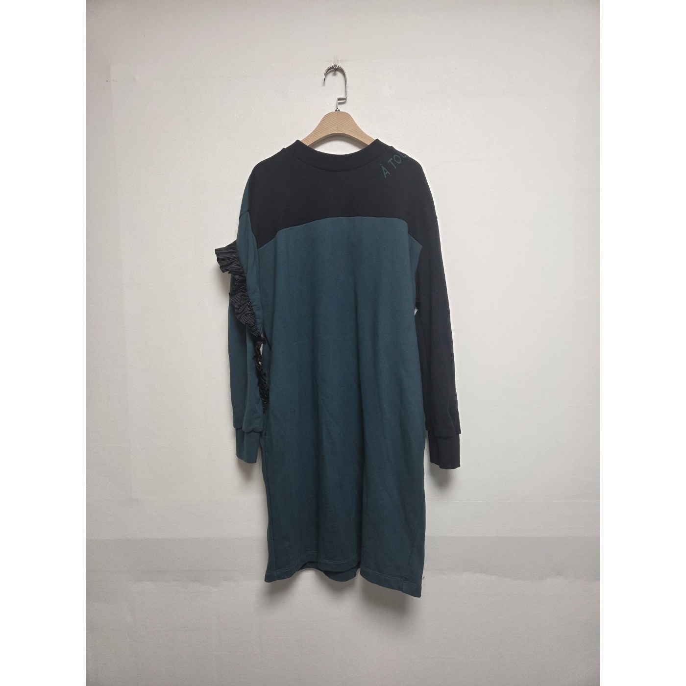 (빈티지)﻿  럭키슈에뜨 프릴 코튼 롱원피스 블랙앤그린(S) 118,000원