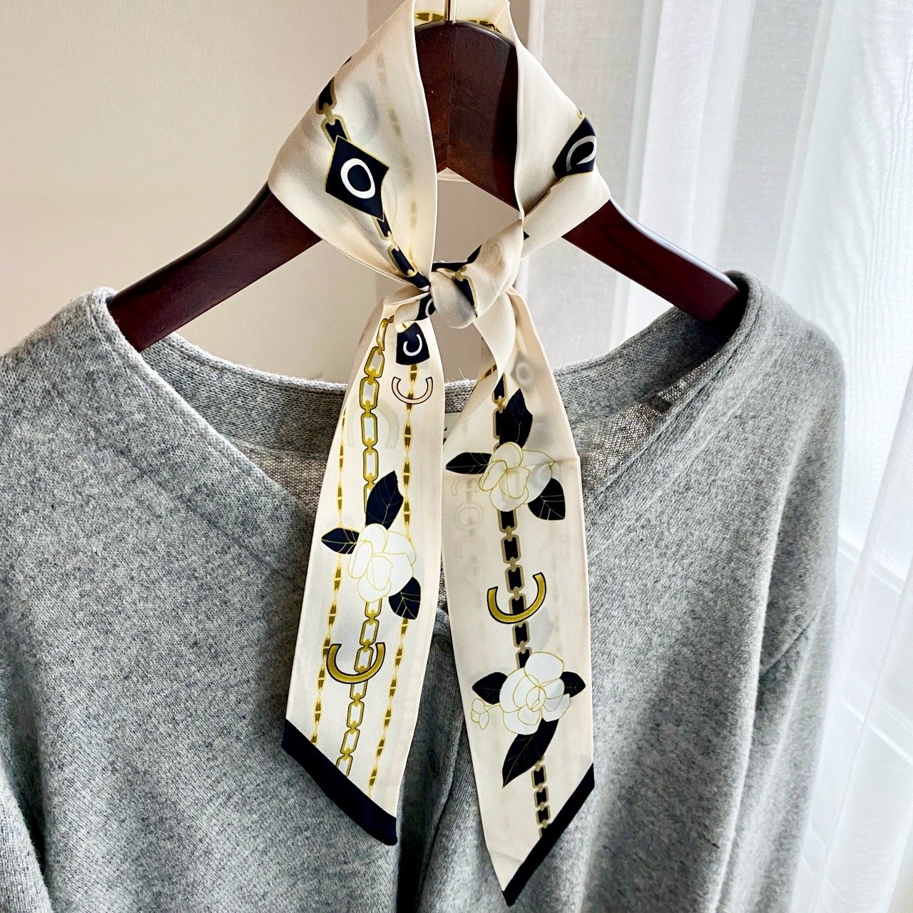 실크 쁘띠 타이 목 스카프 21,900원