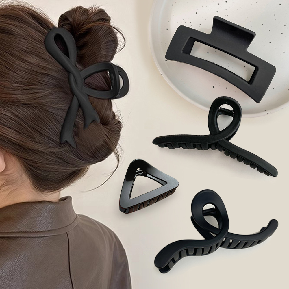 무식이네 블랙미러 꼬임 웨이브 올림 반머리 헤어 집게핀 5종 세트 A130 6,900원