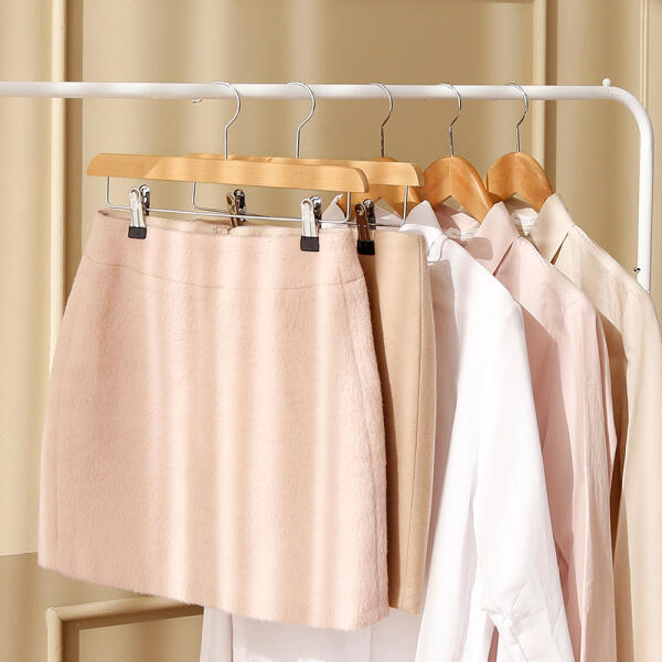 아트박스/홈앤하우스 원목기획옷걸이set(원목옷걸이10P + 원목 치마바지걸이 10P) 24,900원
