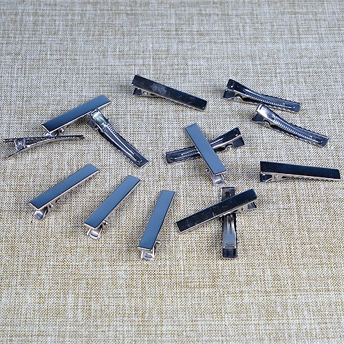 집게 머리핀<br>(50개) 4,200원