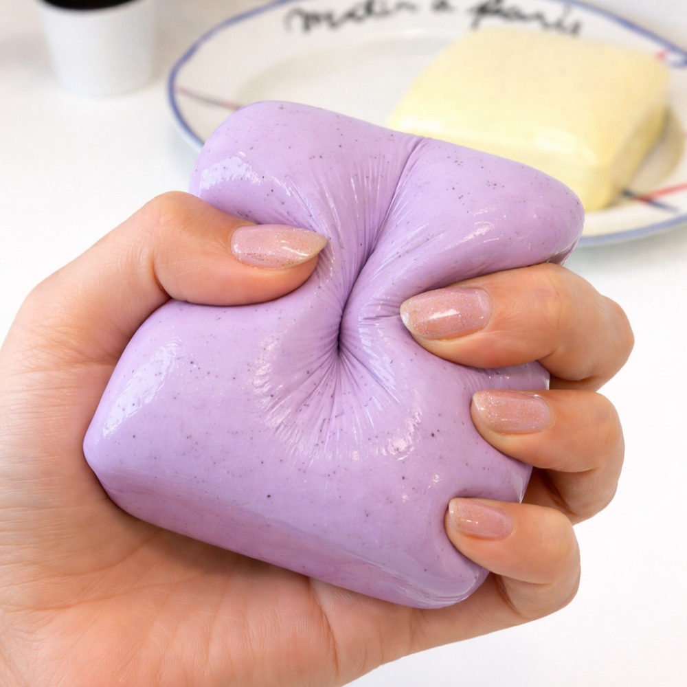 말랑이 스퀴시볼 손으로 주무르는 모찌볼 스트레스완화 집중력 도움 TPR 촉감놀이 6,900원