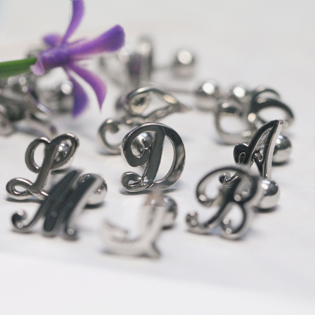 매드킨 [PC-167] 알파벳 피어싱 2,900원