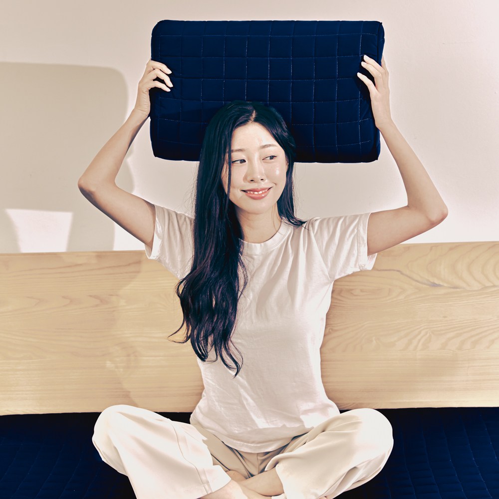 {독일에서온 수면과학] 경추베개 거북목 일자목 목디스크 숙면베개, 1개, 에어그래핀 베개 네이비 99,000원