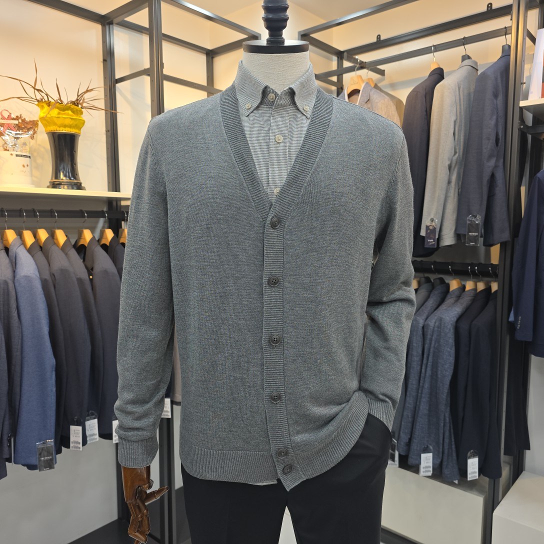 울혼방 니트 그레이 가디건 TRNBC5F842104 인디안by세정트레몰로 59,000원