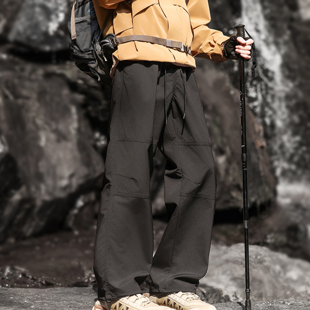 FINAL SENSE 남성 등산 바지 방풍 방수 내마모 통기성 루즈 아웃도어 워크 팬츠 밑단 스트링 조절 디자인 29,800원