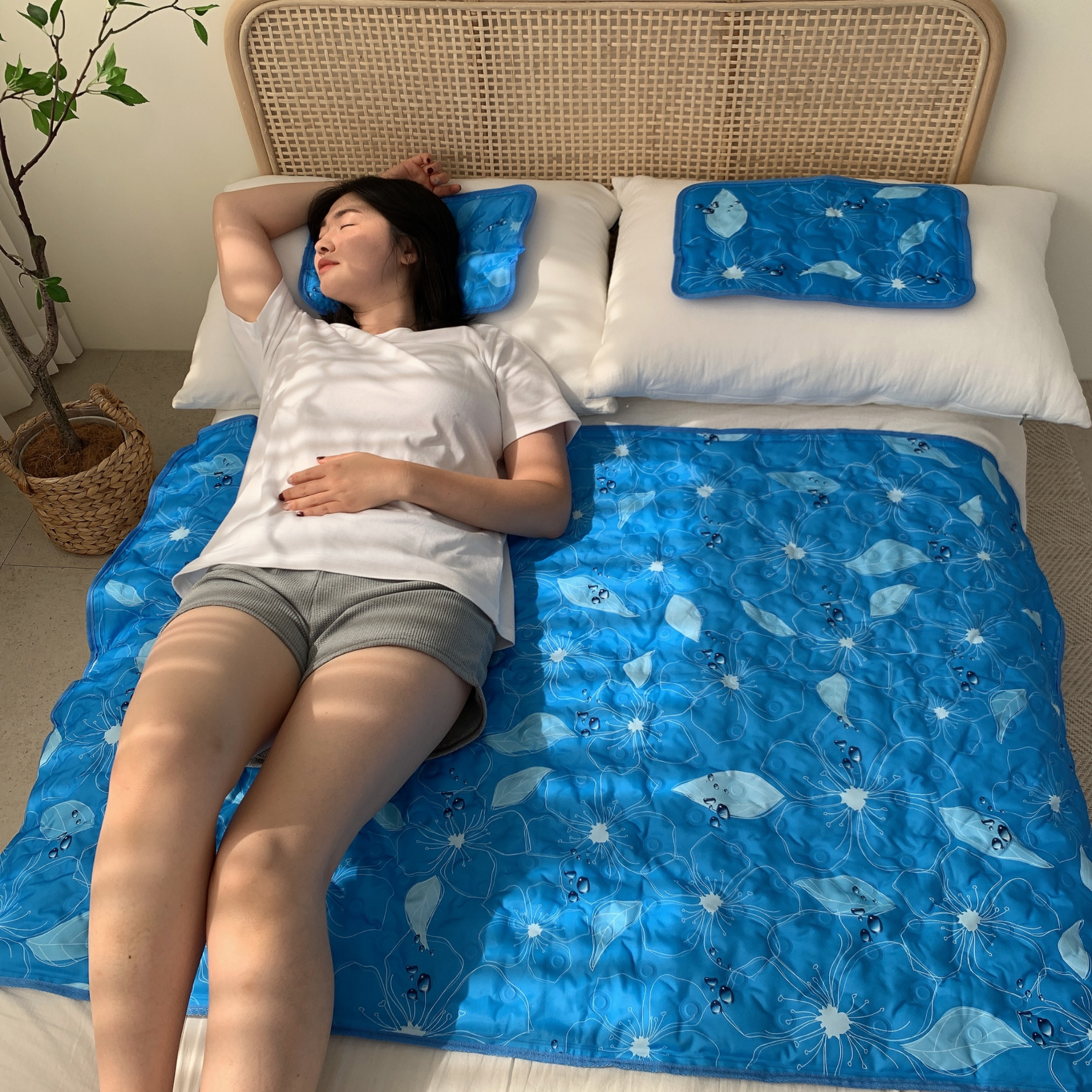 더차군 여름 쿨매트 아이스 냉 쿨링 쾌속 매트 쿨패드 43,190원