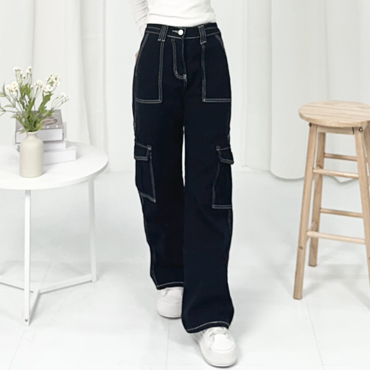 피어니스트 여성용 스티치 와이드 일자핏 청바지 35,280원