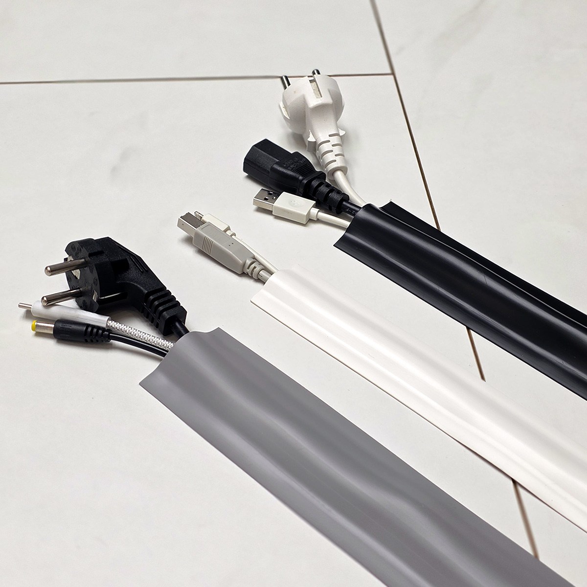 생활친구 잘라쓰는 테이프형 케이블 선정리 몰딩 3m 전선 가리개, 화이트, 1개 5,850원