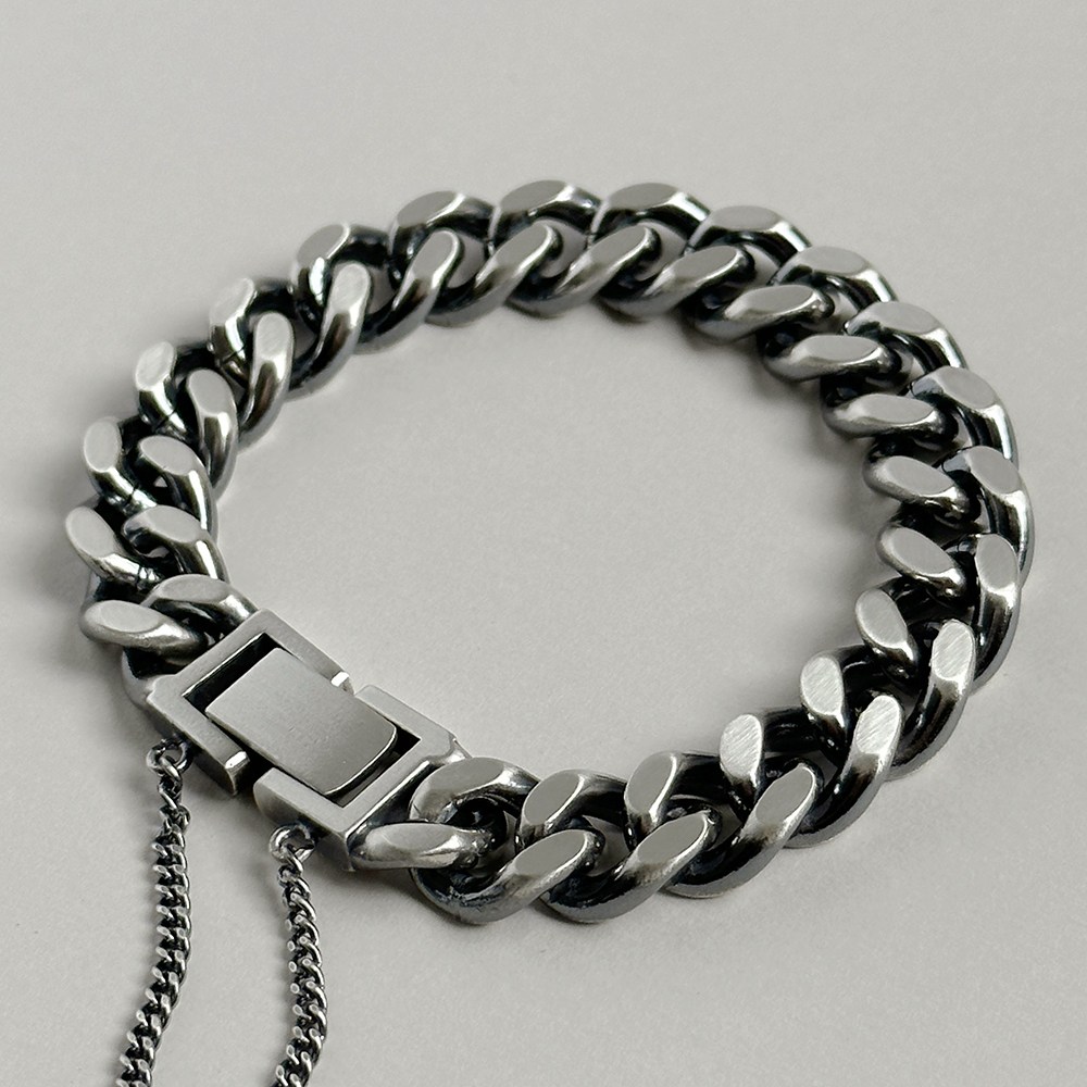 순은 실버925 국내생산 실버팔찌 커브체인팔찌 남자은팔찌 314,000원