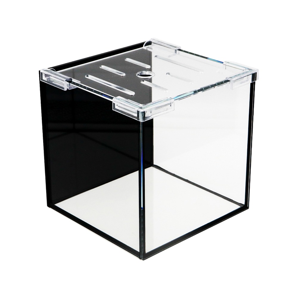 미미네아쿠아 올디아망 블랙에디션 25큐브 (뚜껑포함) 23,000원