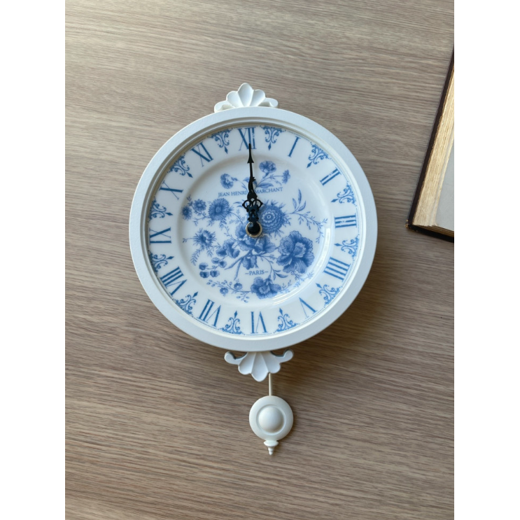 허니상점 원형 프렌치 플라워 미니 벽 추 시계 국산 도자기 장식 /3color, 실버 72,000원