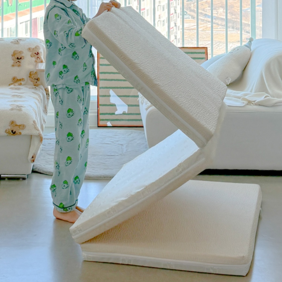 초탄탄 접이식 3단 바닥 토퍼 매트리스 접는 매트 플리즈슬립 129,000원