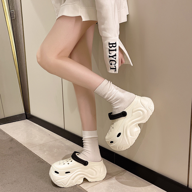 salimm 여성 eva 발편한 미끄럼방지 9cm 구멍 키높이 통굽 슬리퍼 샌들 21,490원