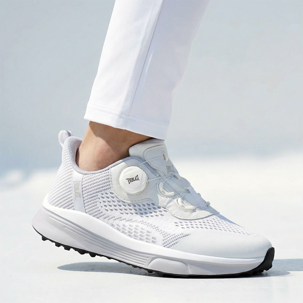 에버라스트 다이얼 메쉬 쿠션 워킹화 여성 남성 발편한 경량 트레일 러닝화 스파이크리스 골프 운동화 스크린골프화 미끄럼방지 편한 신발 헬스장 러닝화 59,800원