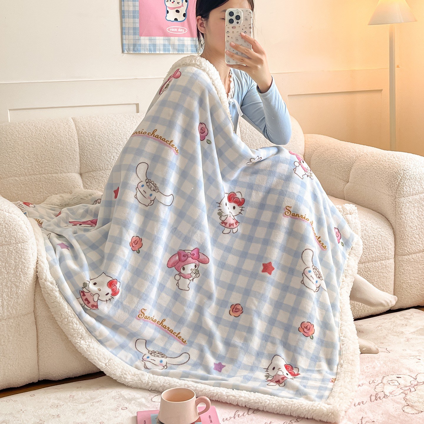 Tiffy 산리오 담요 이중 키티 담요 무릎담요 양털 담요 15,860원