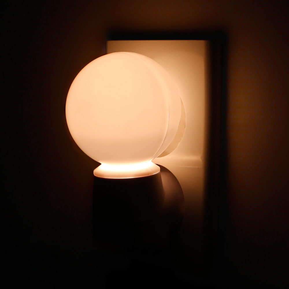 포스아트 LED 취침등 DD 콘센트형 무드등 아기수유등 수면등 6,400원