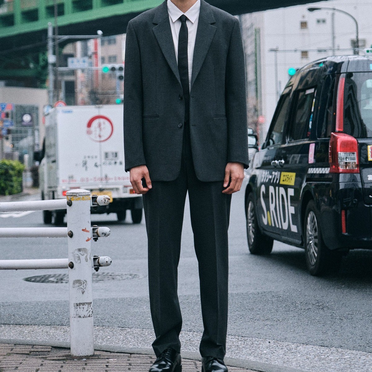 [에스티코] 남성 사계절 WOOL-LIKE 사방스판 에센셜 셋업 오버핏 그레이 199,000원