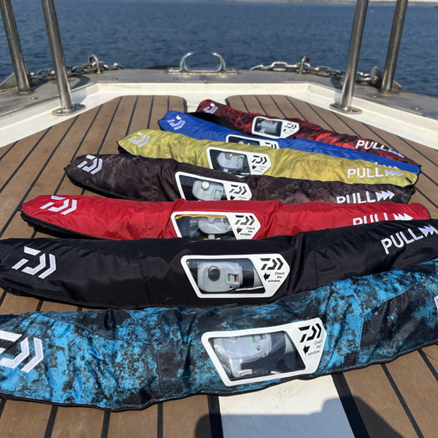 다이와 허리 팽창식 구명복 DF-9405 낚시 바다 선상 구명조끼 허리벨트 215,460원