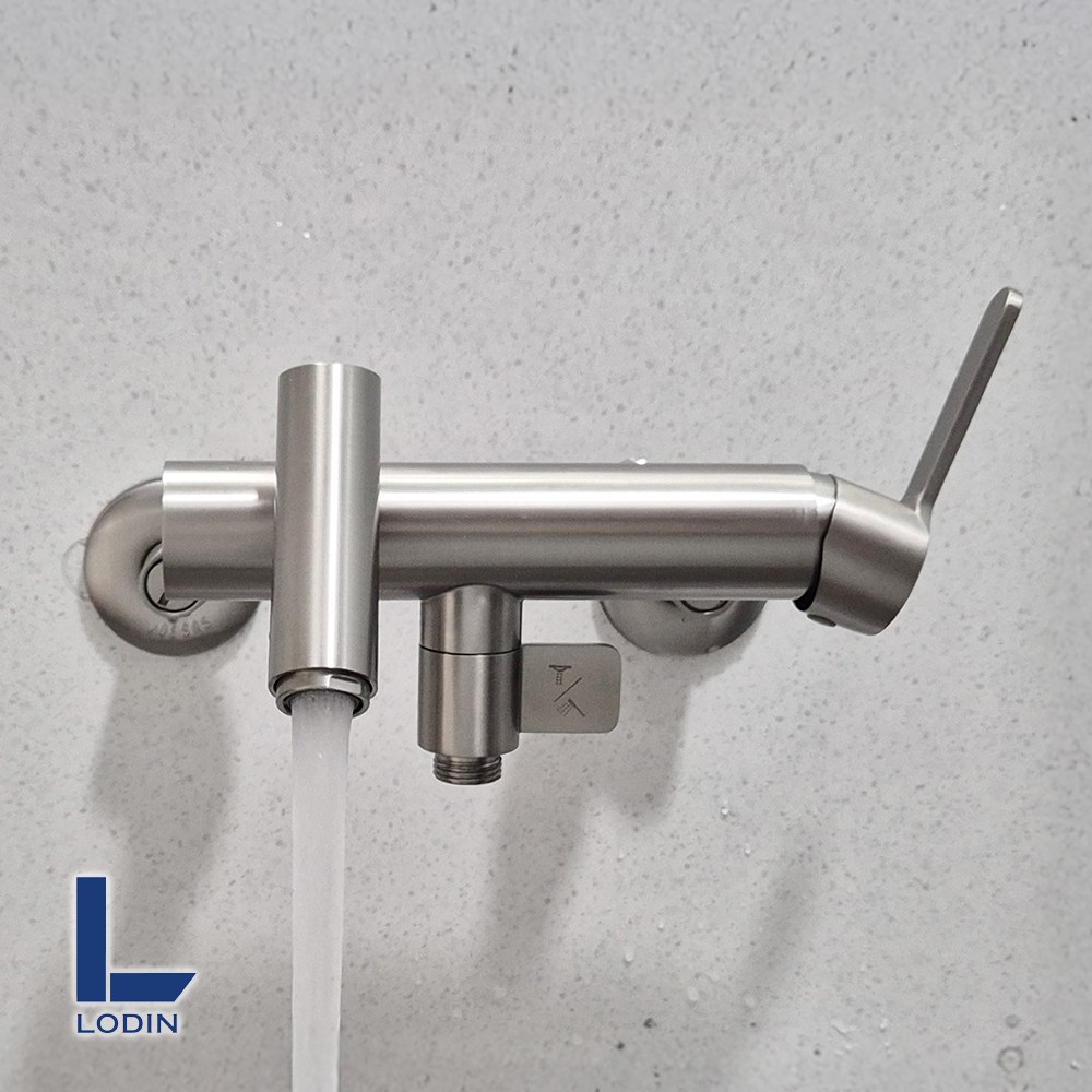 로딘 고급 샤워기수전 토수 회전형 무광 욕실 스텐304 샤워수전 욕조 샤워기 수도꼭지 교체 119,000원