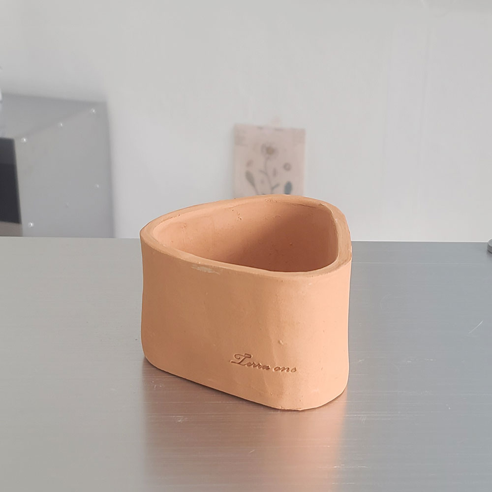 테라원 빈티지 수제 토분 11x7cm 삼각 5,040원