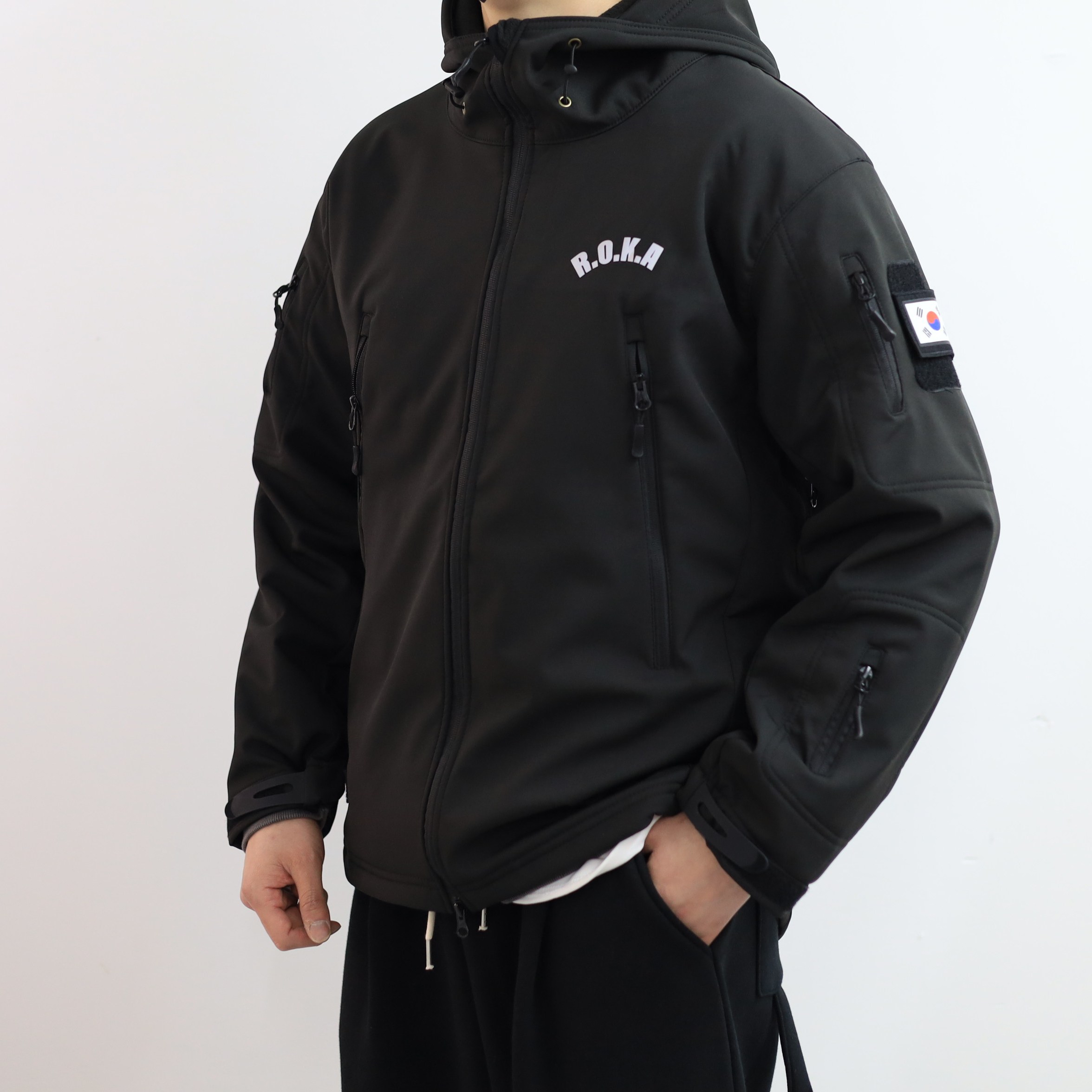 로카 바람막이 야외 방수점퍼 ROKA 창원 유니폼 캠핑자켓 프리미엄 빅사이즈 봄 여름 가을 겨울 79,500원